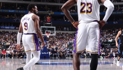 开云下载-夸梅喊话詹姆斯：为什么布朗尼在你身边就变成了胆小的吉娃娃？